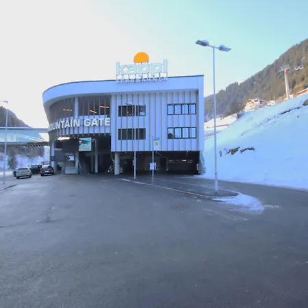 Al Vietta-3 By Interhome