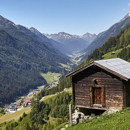 Al Vietta-3 By Interhome *